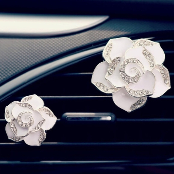 🎉FREE WITH PURCHASE🎉 Adorainbow Pair of Decor Vent Flower Clips - Picture 4 of 7